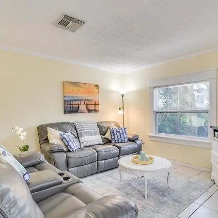 5 Mi To Beaches Seminole Retreat With Balcony
